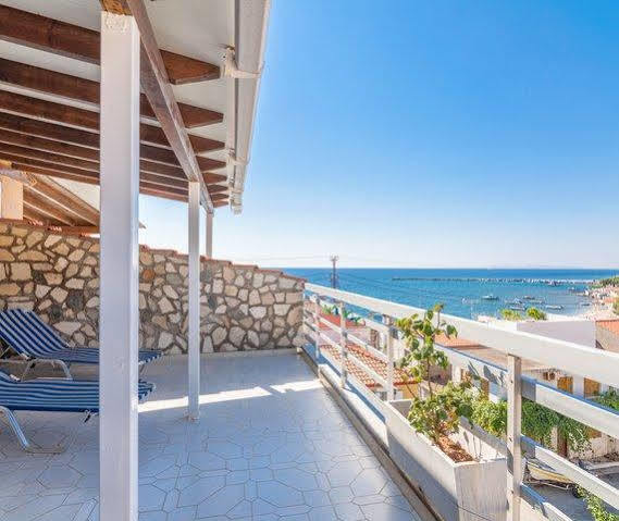 Hotel Venetia إيرايون المظهر الخارجي الصورة